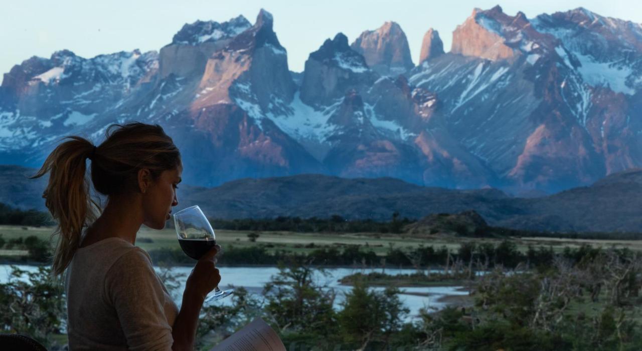 فندق ريو سيرانو سبا Torres del Paine National Park المظهر الخارجي الصورة